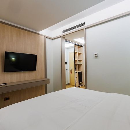 Hotel Fieri ภายนอก รูปภาพ