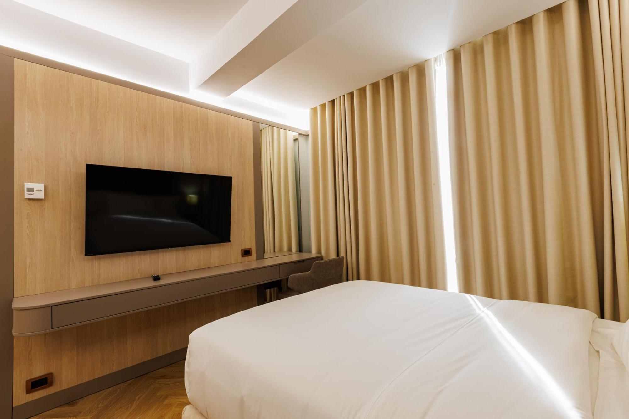 Hotel Fieri ภายนอก รูปภาพ