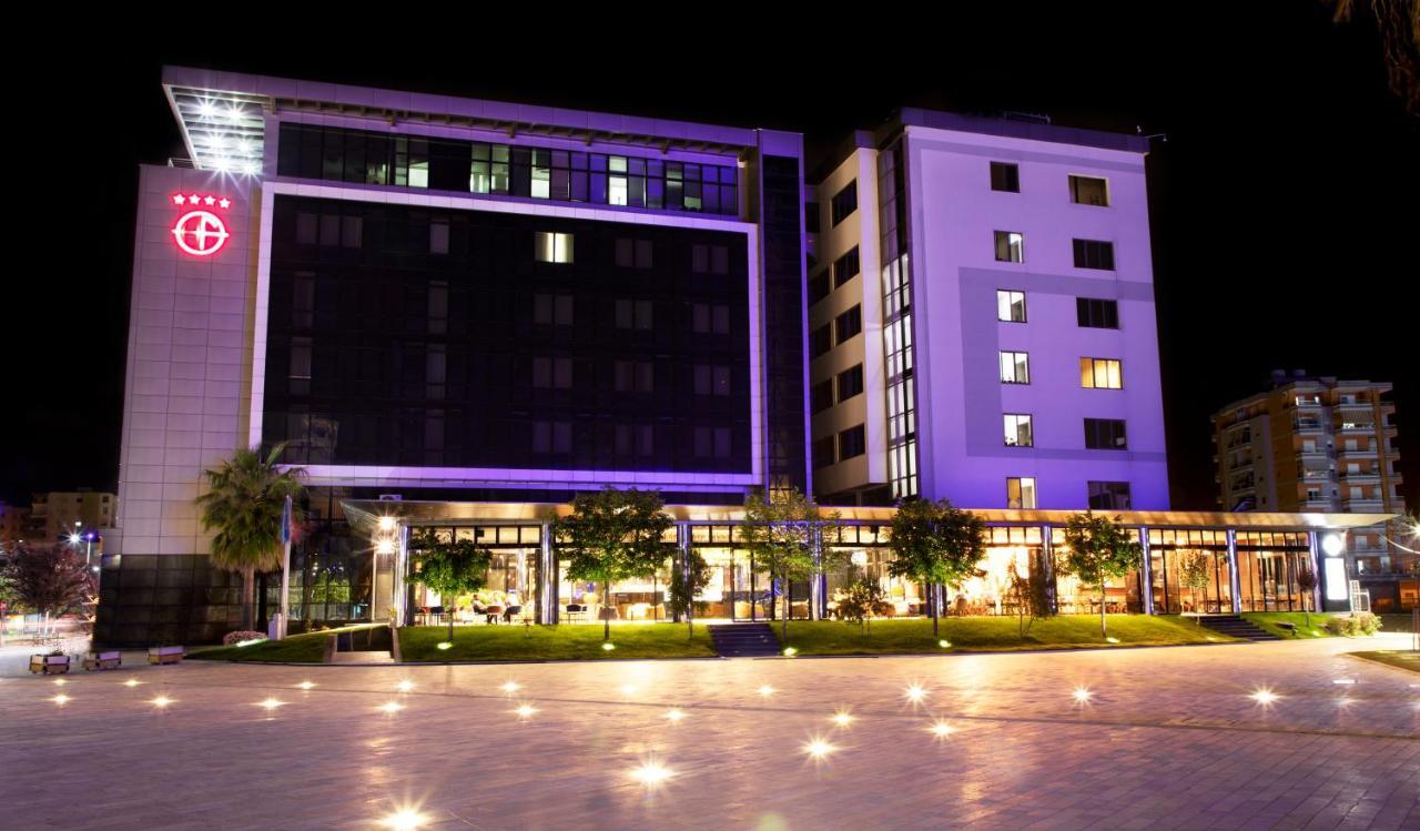 Hotel Fieri ภายนอก รูปภาพ