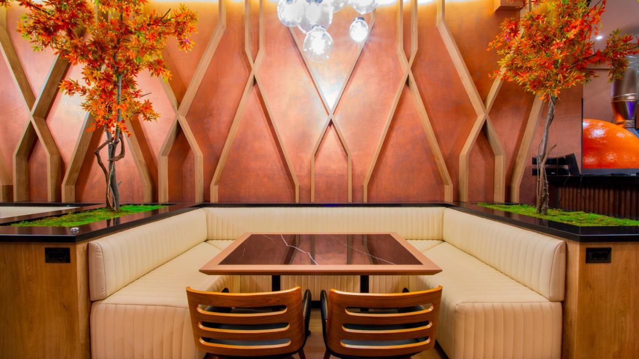 Hotel Fieri ภายนอก รูปภาพ